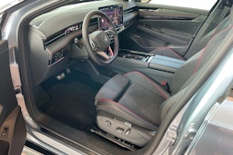 met. sininen Volkswagen ID.7 2025 kuva 6.