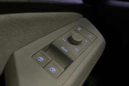 musta Volkswagen ID.7 2025 kuva 14.