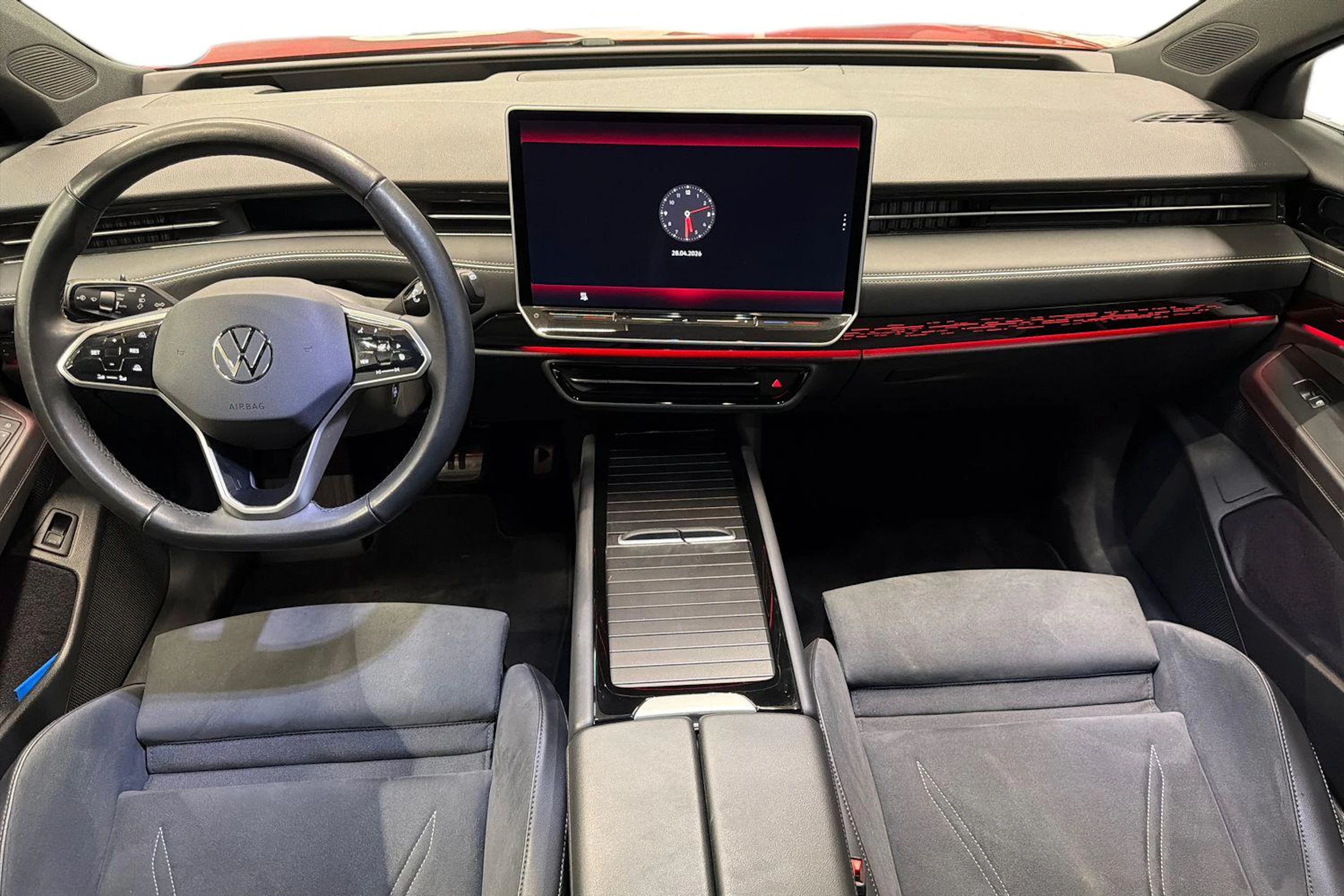 punainen Volkswagen ID.7 2025 kuva 9.