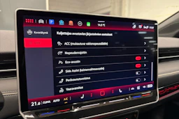 punainen Volkswagen ID.7 2025 kuva 25.