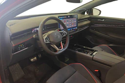 met. punainen Volkswagen ID.7 2026 kuva 5.