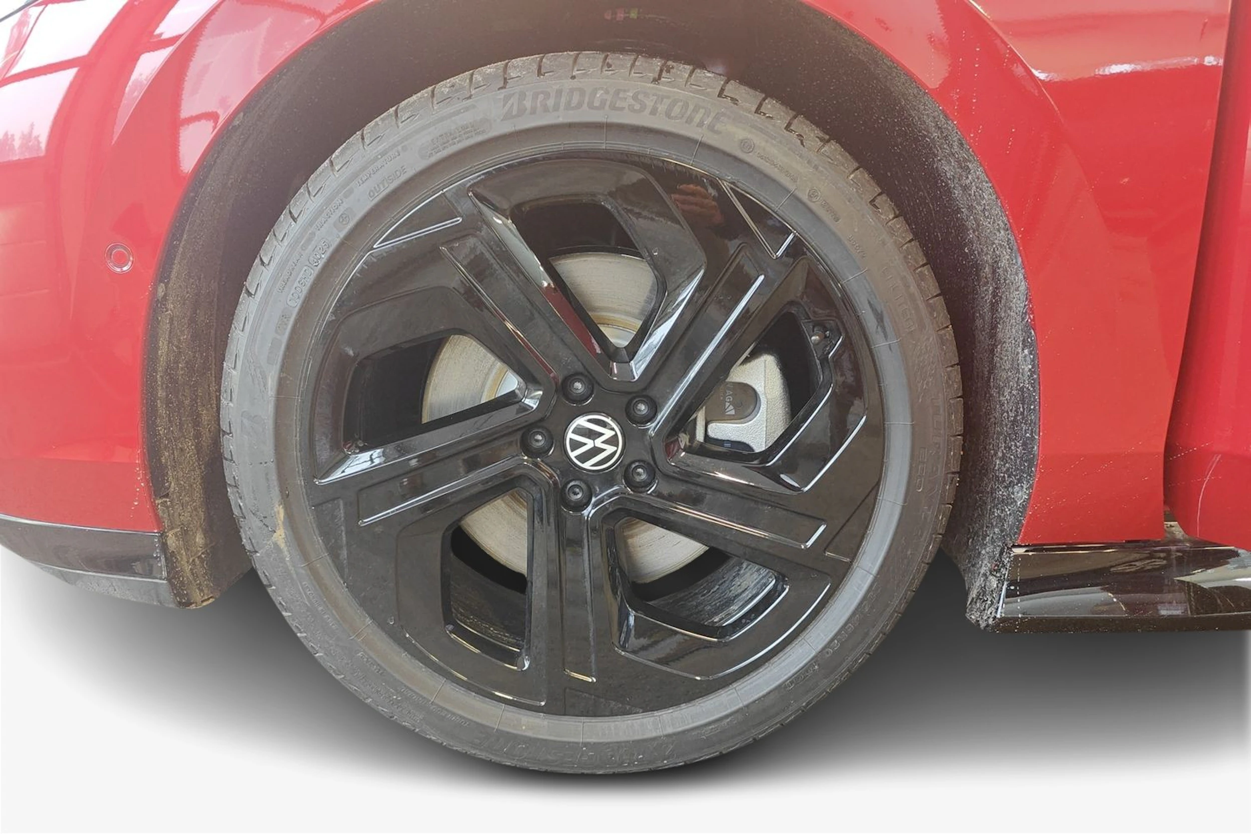 met. punainen Volkswagen ID.7 2026 kuva 8.