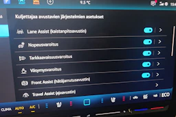 met. punainen Volkswagen ID.7 2026 kuva 14.