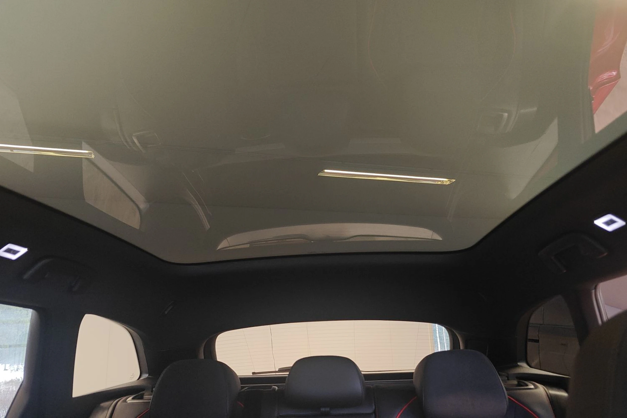 met. punainen Volkswagen ID.7 2026 kuva 24.