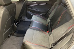 sininen Volkswagen ID.7 2025 kuva 8.