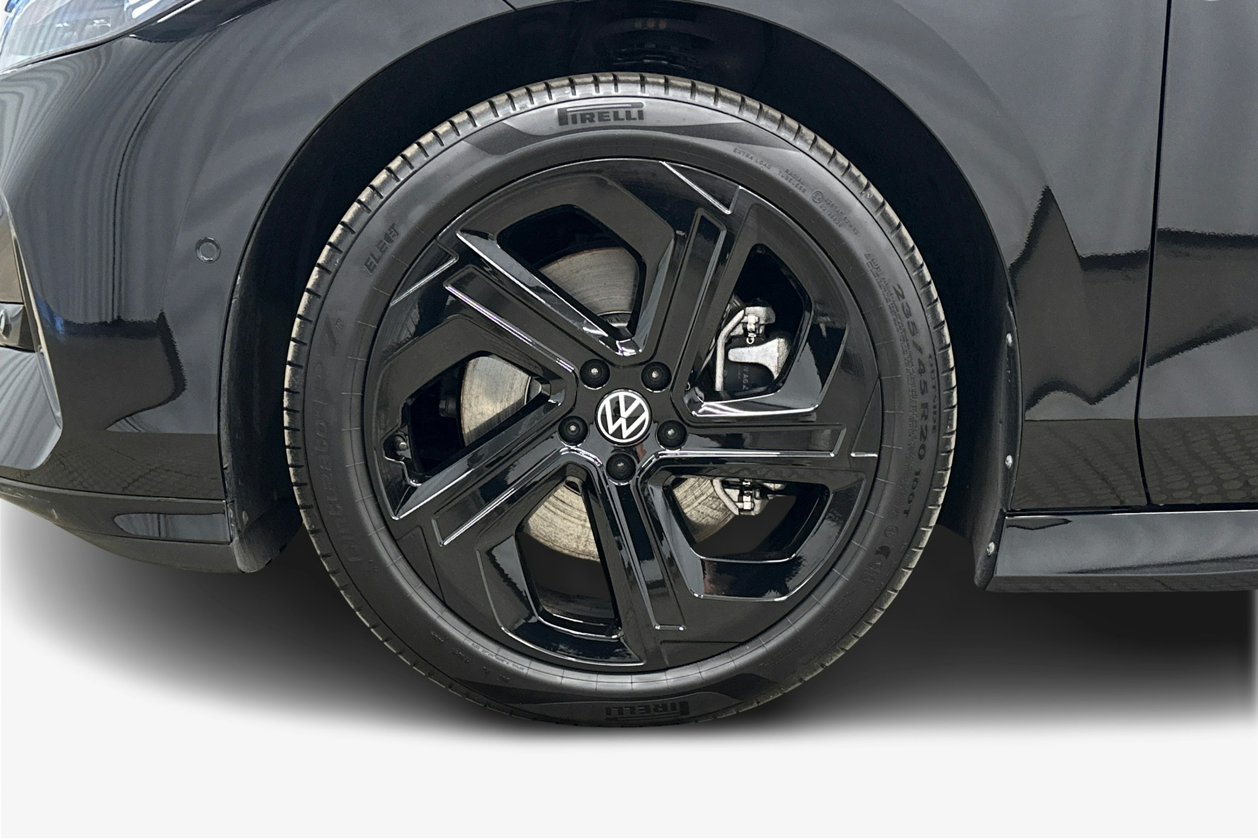 musta Volkswagen ID.7 2025 kuva 11.