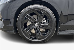 musta Volkswagen ID.7 2025 kuva 11.