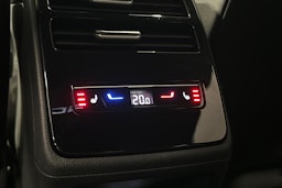 musta Volkswagen ID.7 2025 kuva 17.