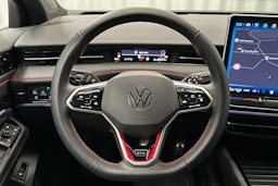 musta Volkswagen ID.7 2025 kuva 21.