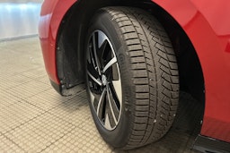 punainen Volkswagen ID.7 2025 kuva 13.