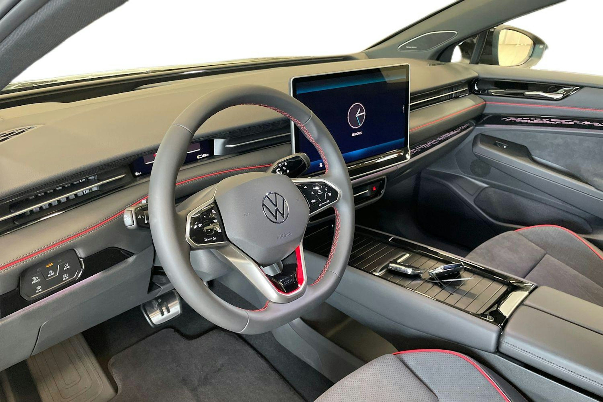 musta Volkswagen ID.7 2025 kuva 6.
