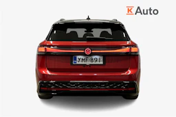 punainen Volkswagen ID.7 2025 kuva 3.