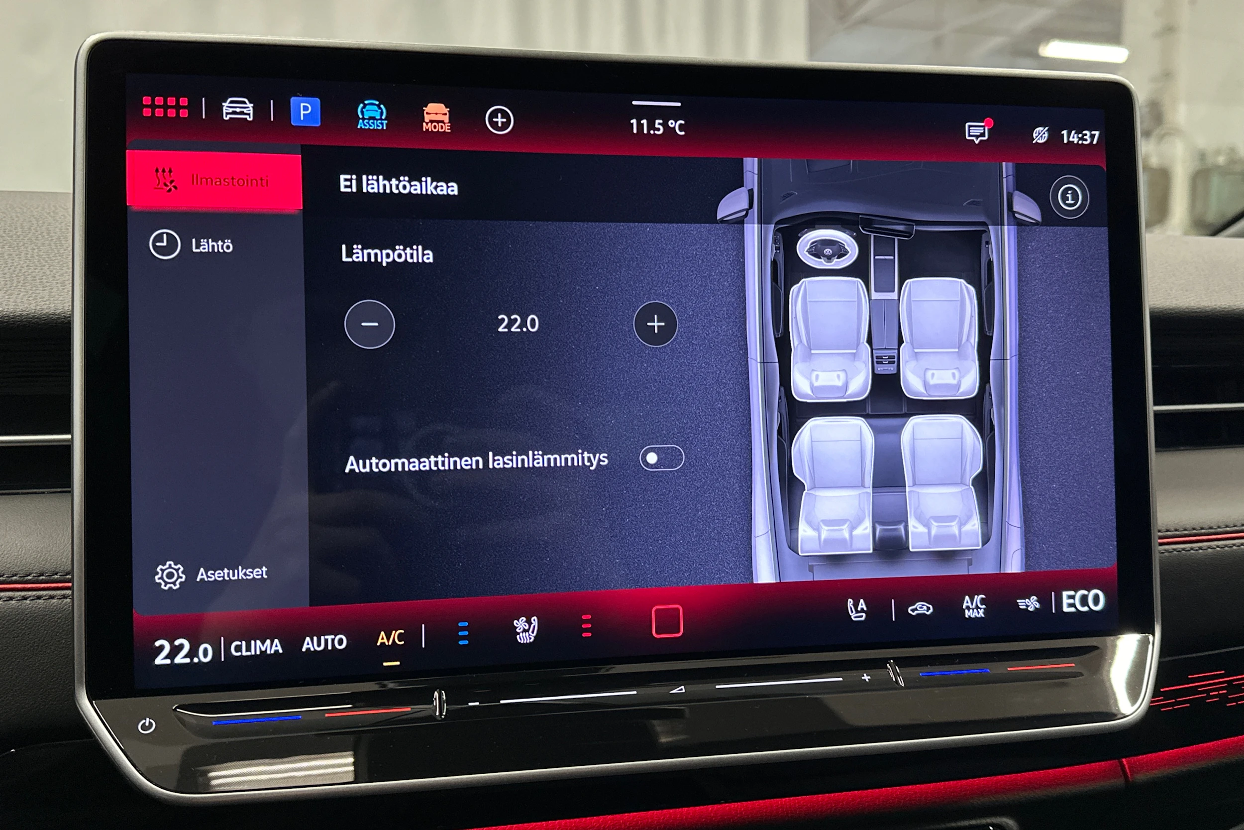 punainen Volkswagen ID.7 2025 kuva 27.