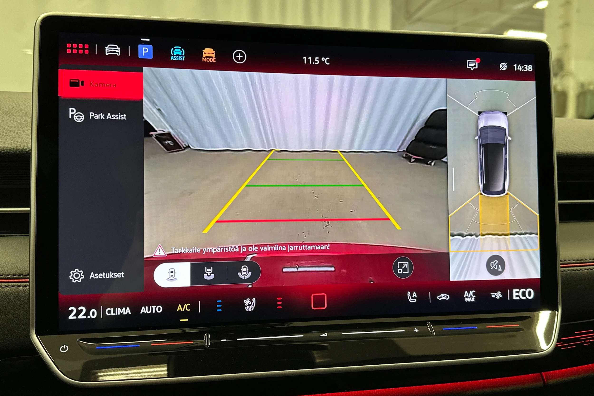 punainen Volkswagen ID.7 2025 kuva 33.