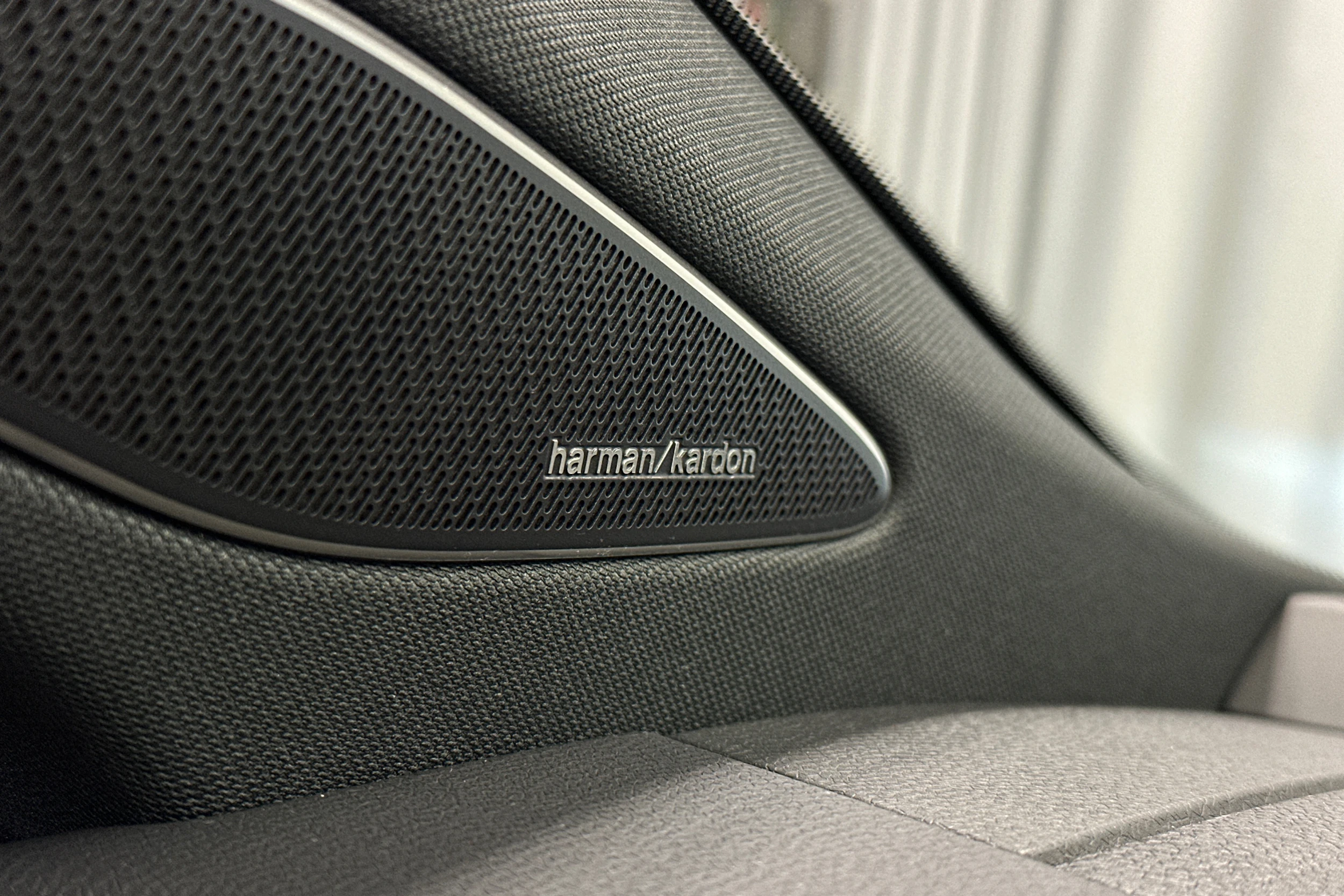 punainen Volkswagen ID.7 2025 kuva 35.