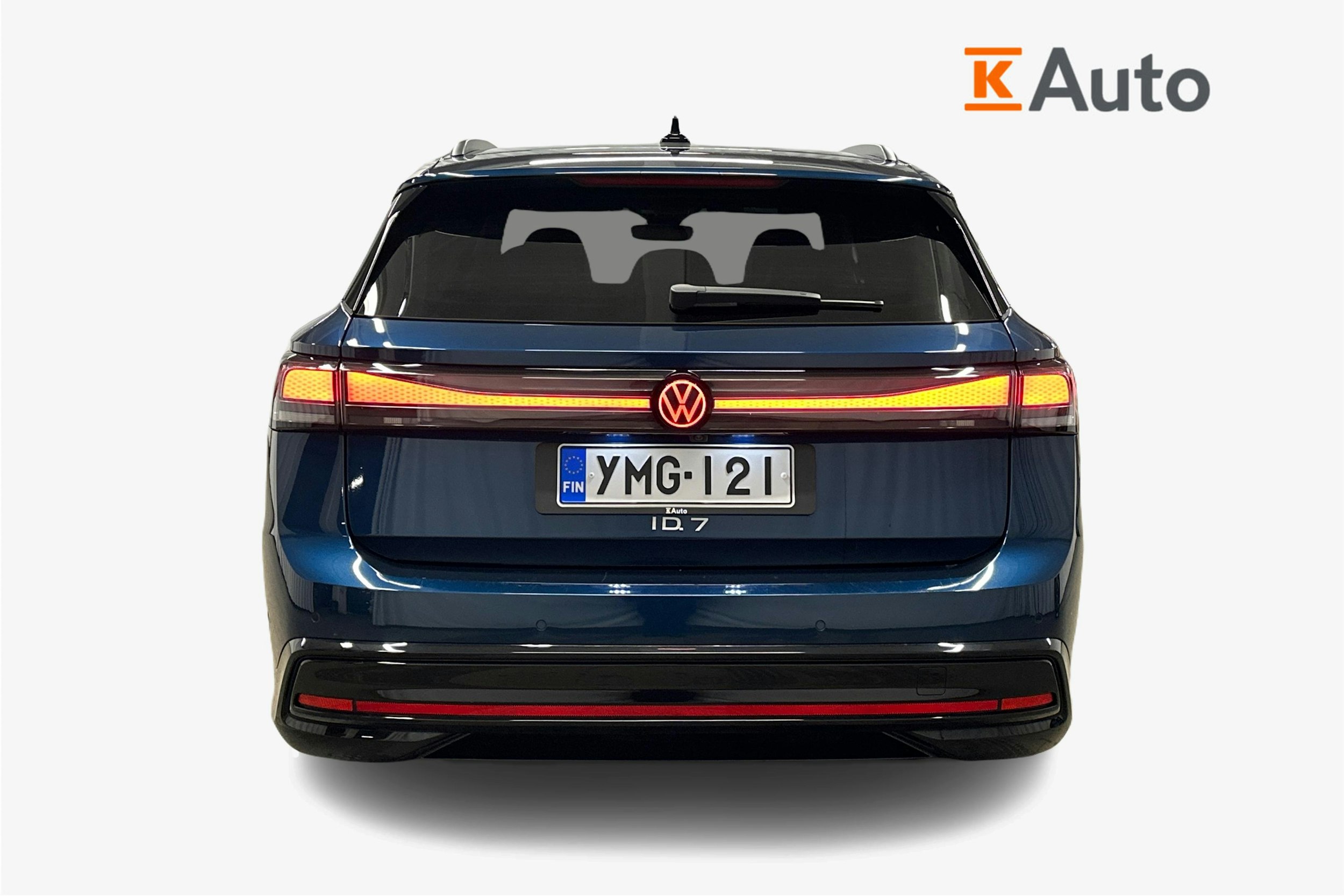 sininen Volkswagen ID.7 2025 kuva 3.