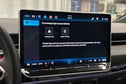 sininen Volkswagen ID.7 2025 kuva 28.