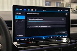 sininen Volkswagen ID.7 2025 kuva 35.