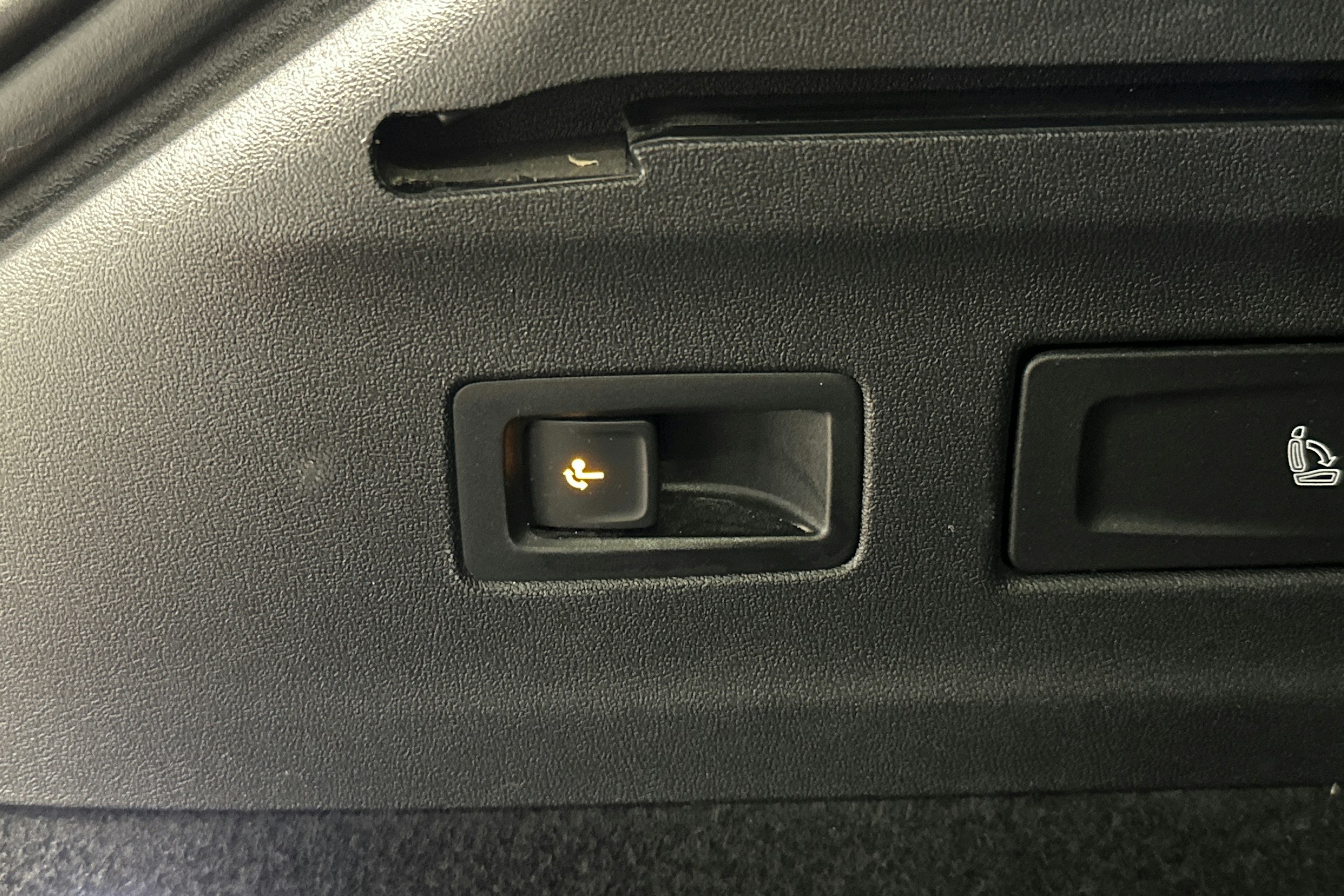 punainen Volkswagen ID.7 2025 kuva 29.