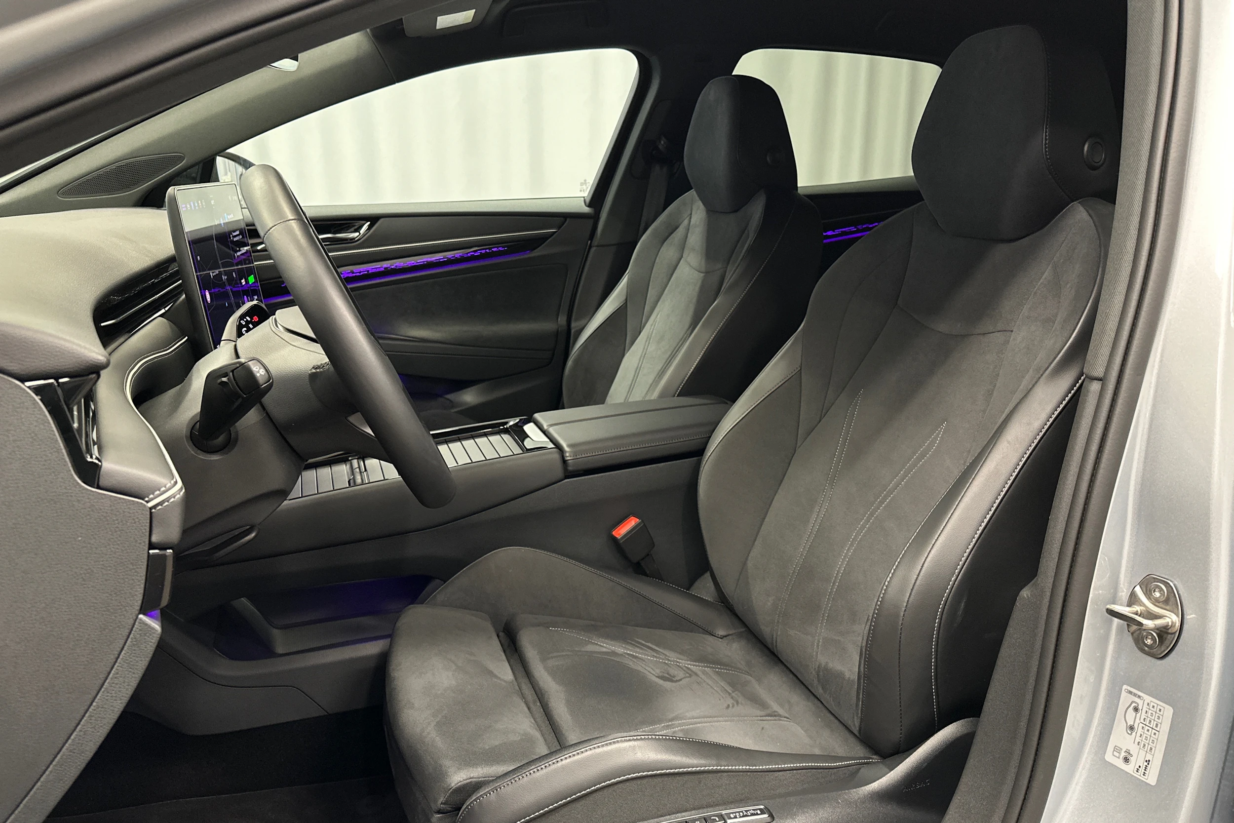 harmaa Volkswagen ID.7 2025 kuva 15.