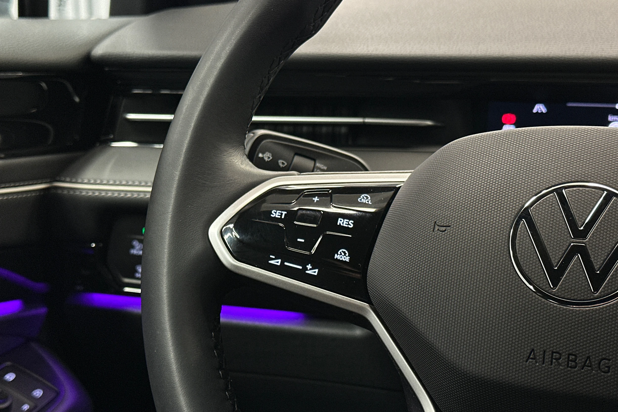 harmaa Volkswagen ID.7 2025 kuva 19.