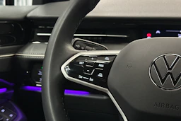 harmaa Volkswagen ID.7 2025 kuva 19.