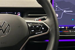 harmaa Volkswagen ID.7 2025 kuva 20.