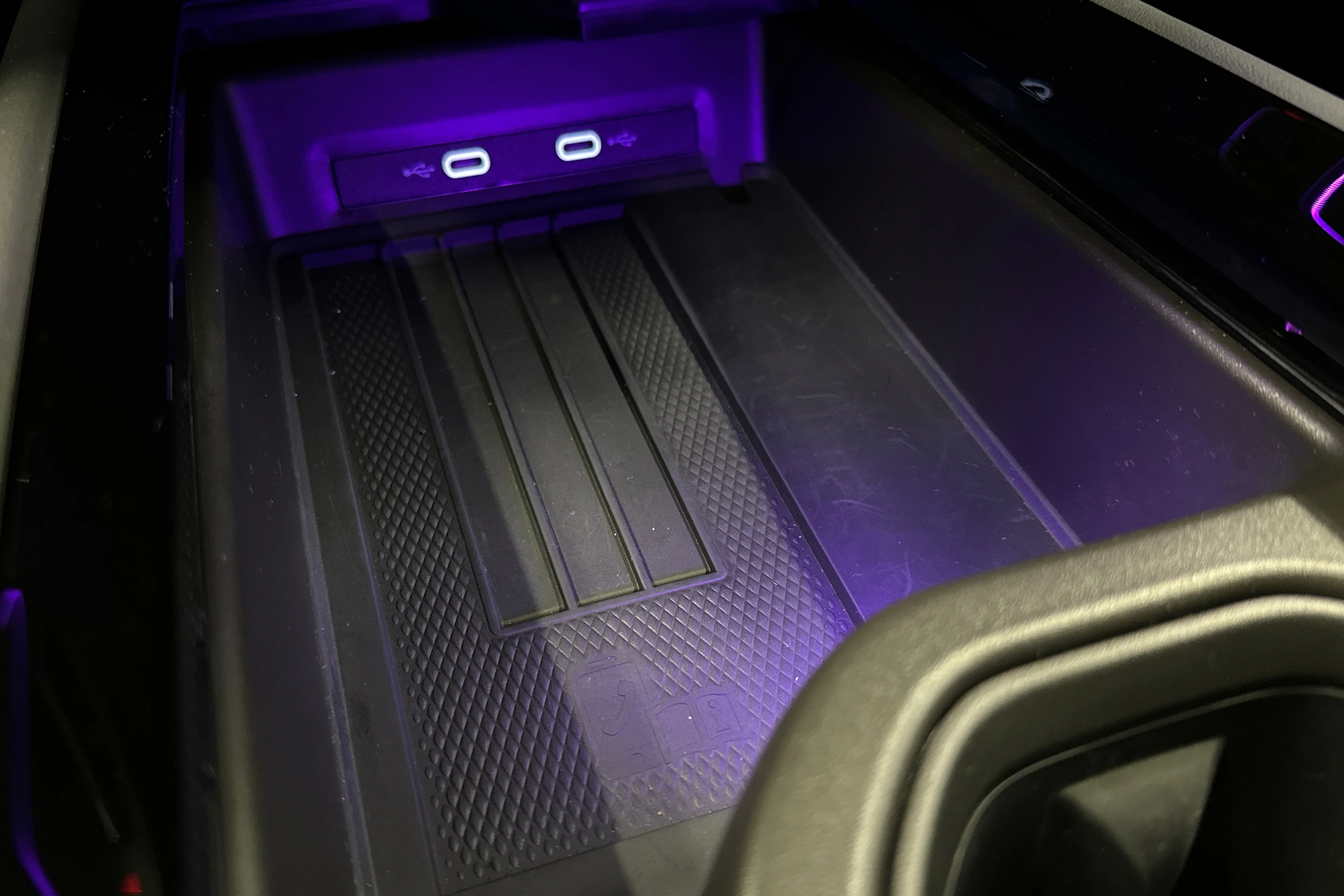 harmaa Volkswagen ID.7 2025 kuva 33.