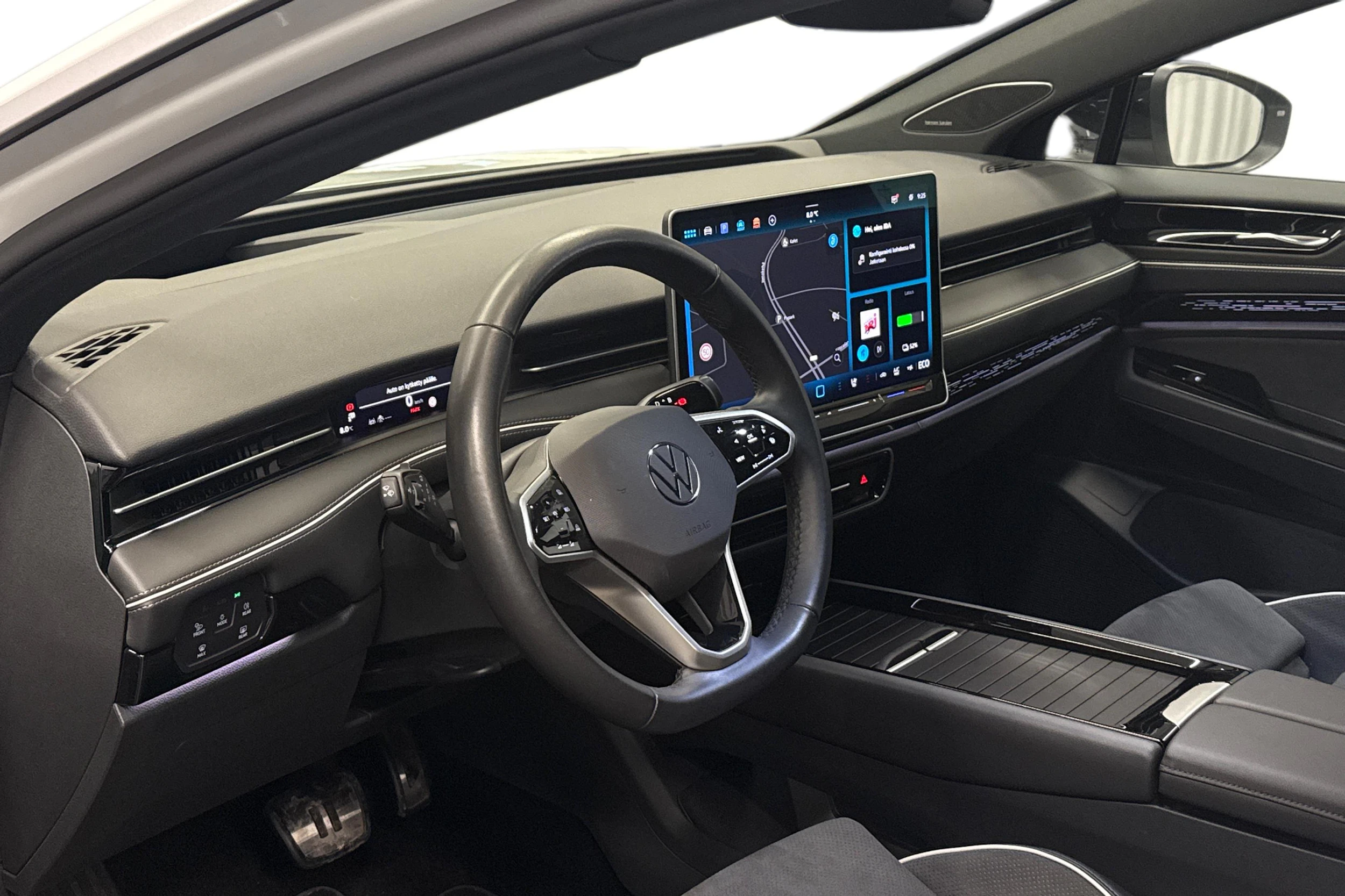 valkoinen Volkswagen ID.7 2025 kuva 7.