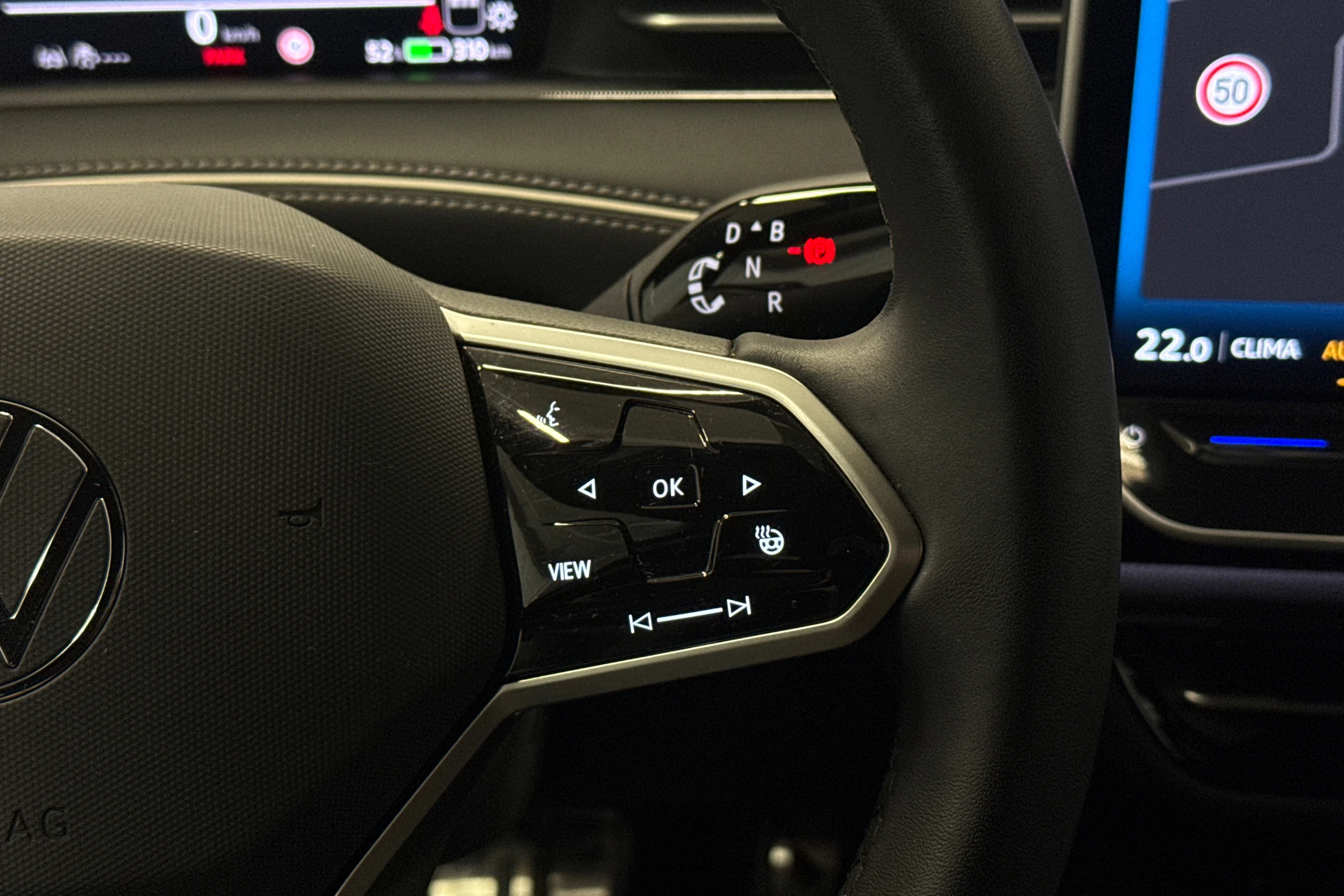 valkoinen Volkswagen ID.7 2025 kuva 16.