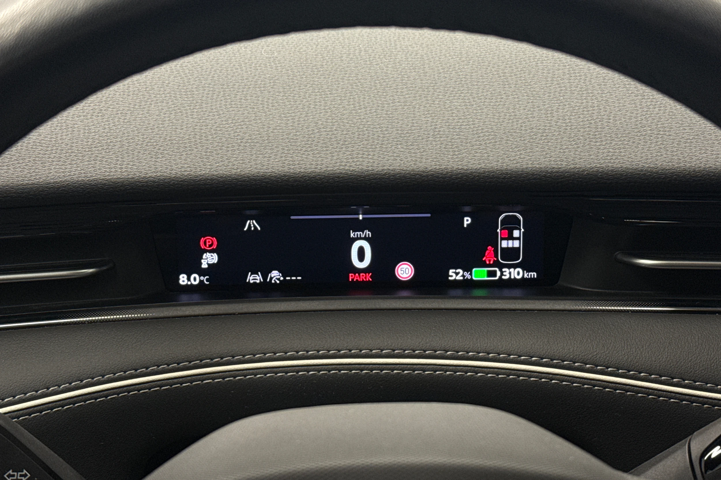 valkoinen Volkswagen ID.7 2025 kuva 17.