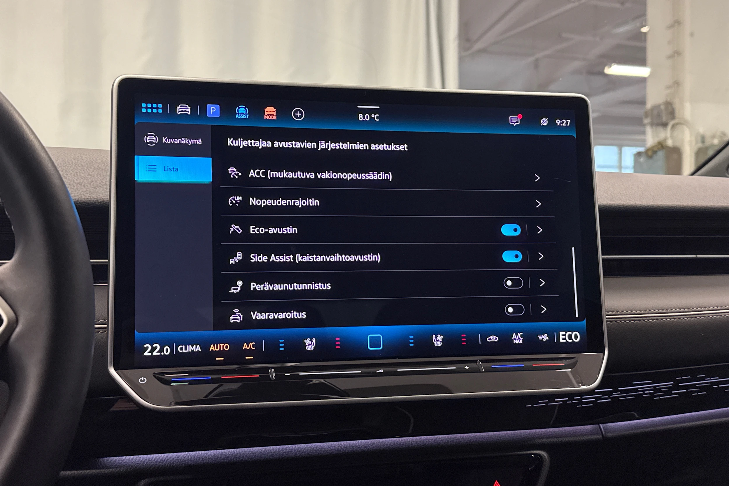 valkoinen Volkswagen ID.7 2025 kuva 21.