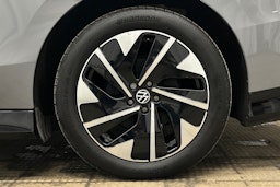 harmaa Volkswagen ID.7 2025 kuva 13.