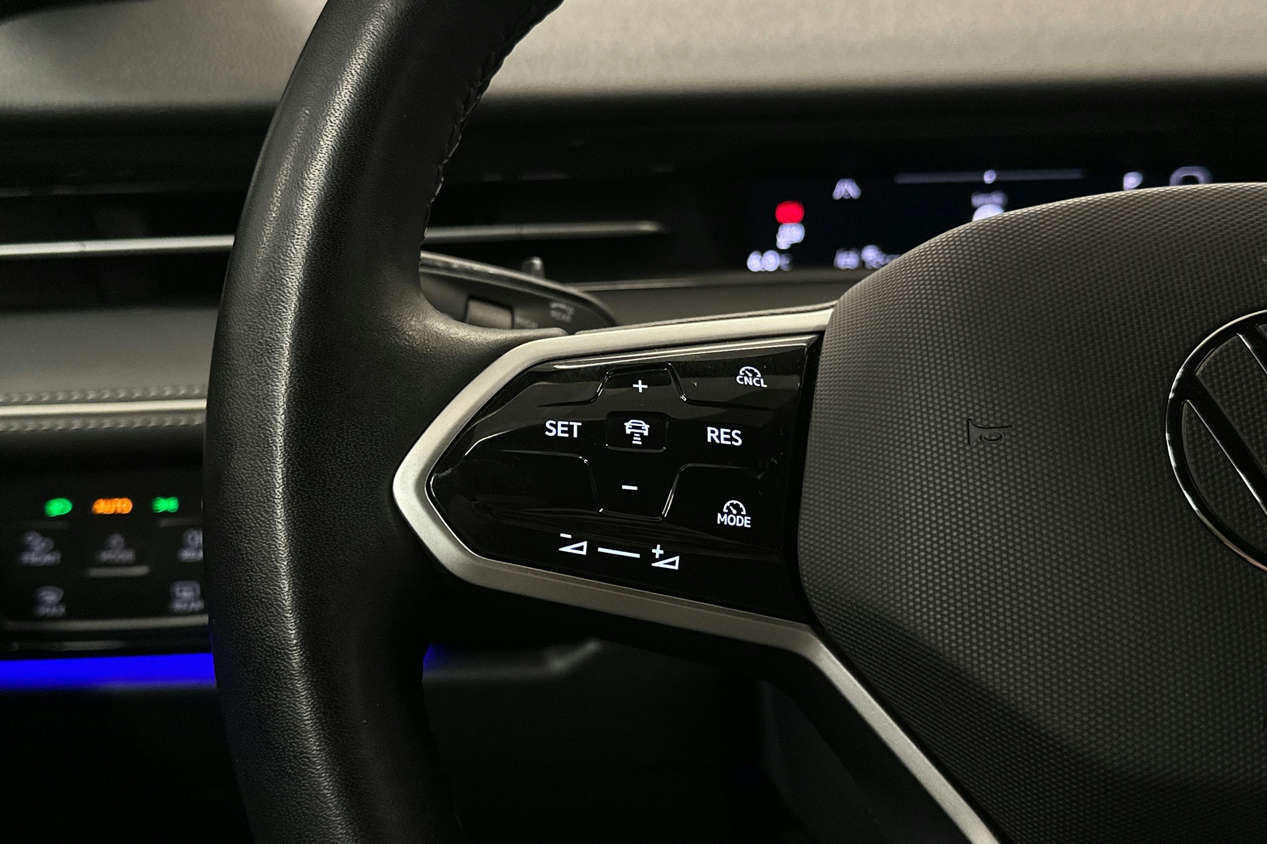 harmaa Volkswagen ID.7 2025 kuva 14.