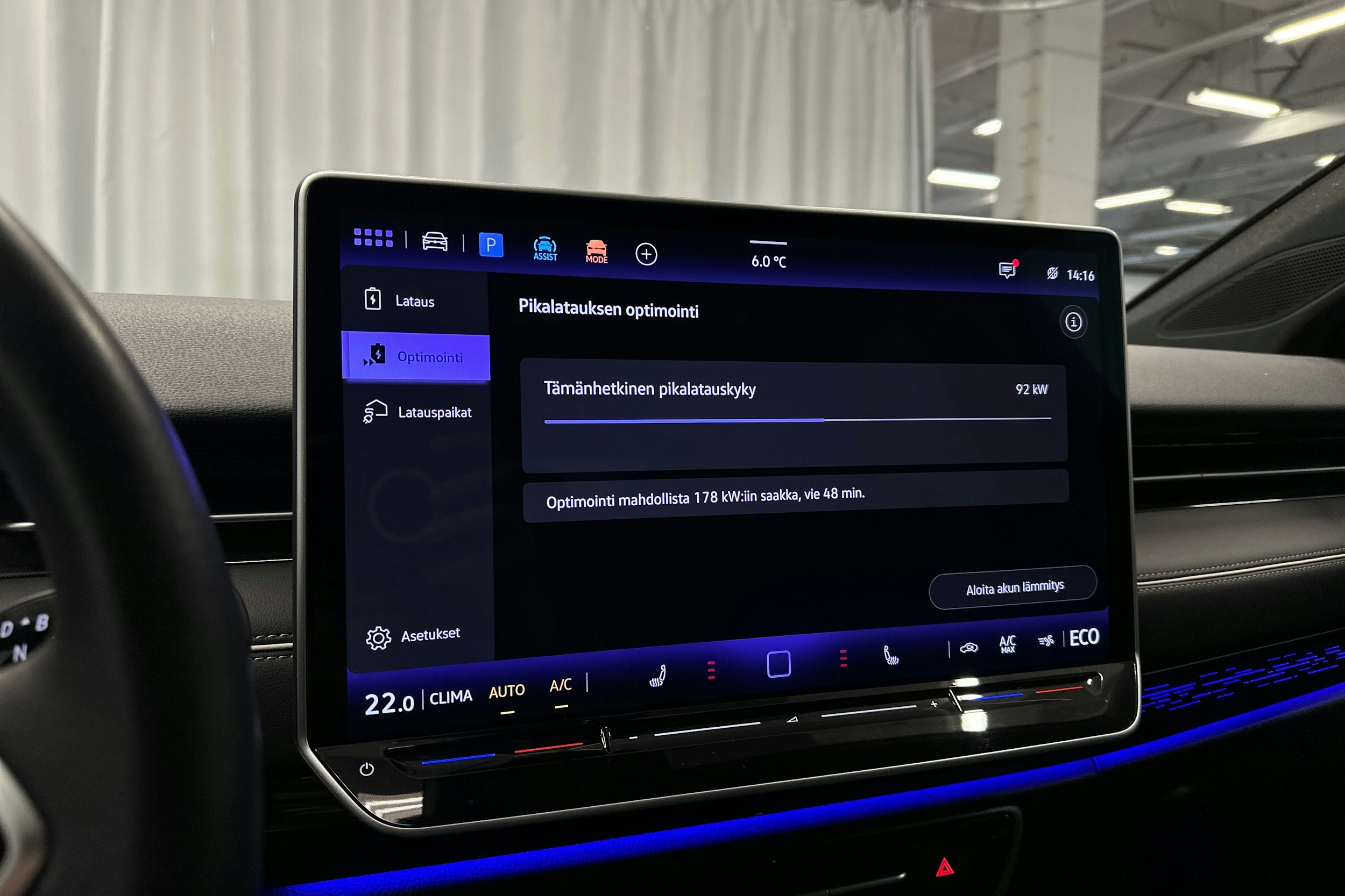 harmaa Volkswagen ID.7 2025 kuva 21.