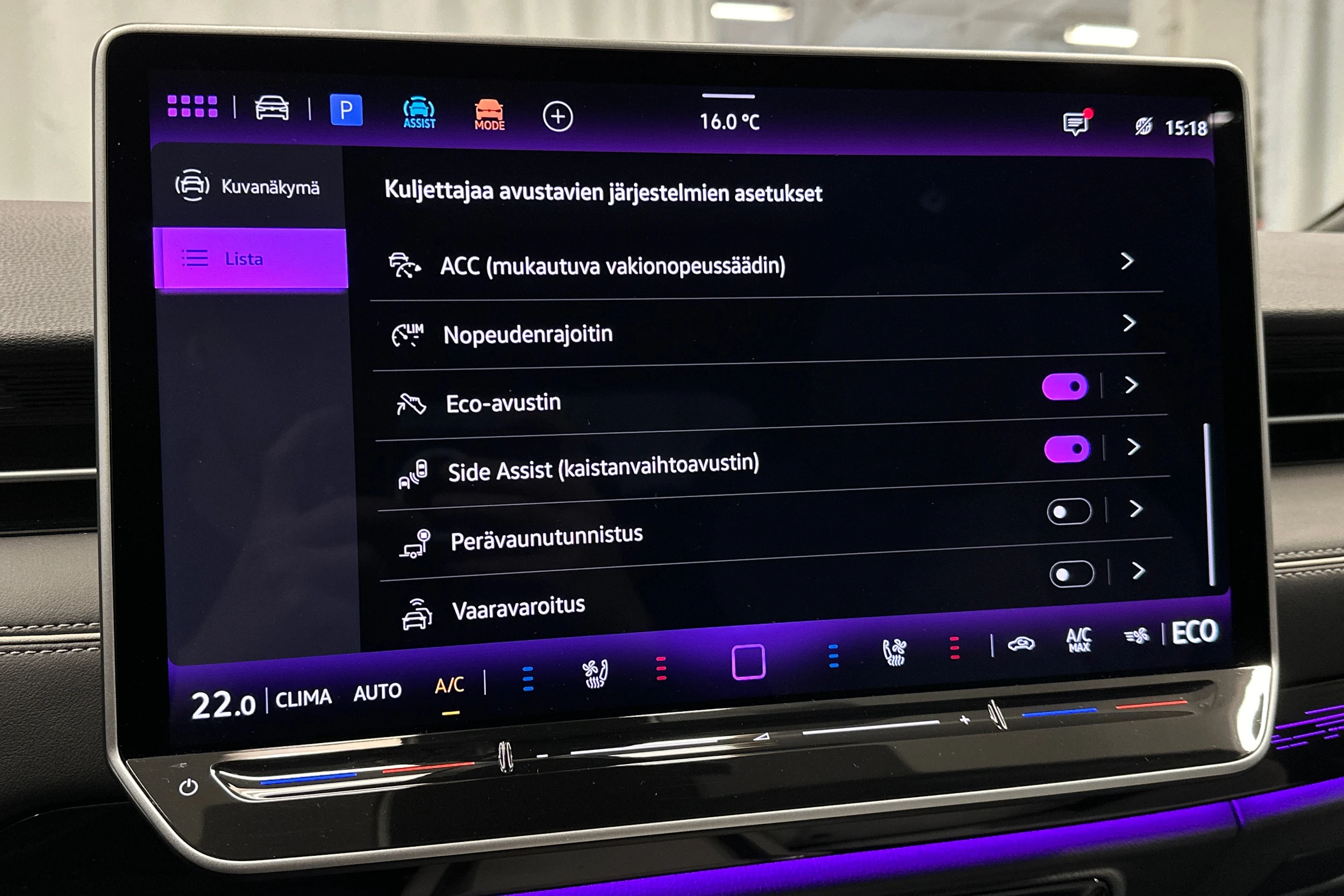 valkoinen Volkswagen ID.7 2025 kuva 29.