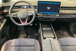 sininen Volkswagen ID.7 2025 kuva 7.