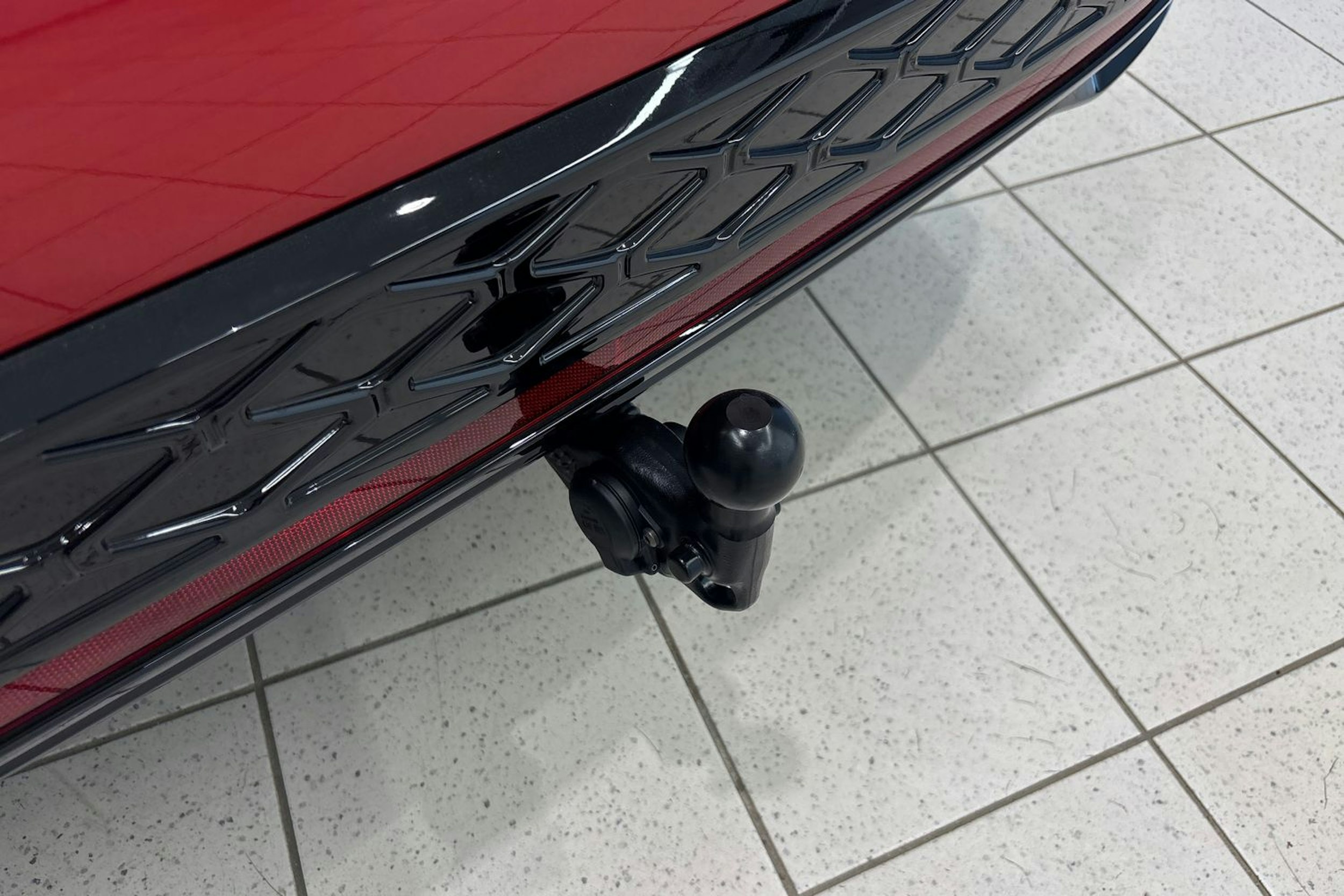 punainen Volkswagen ID.7 2025 kuva 33.