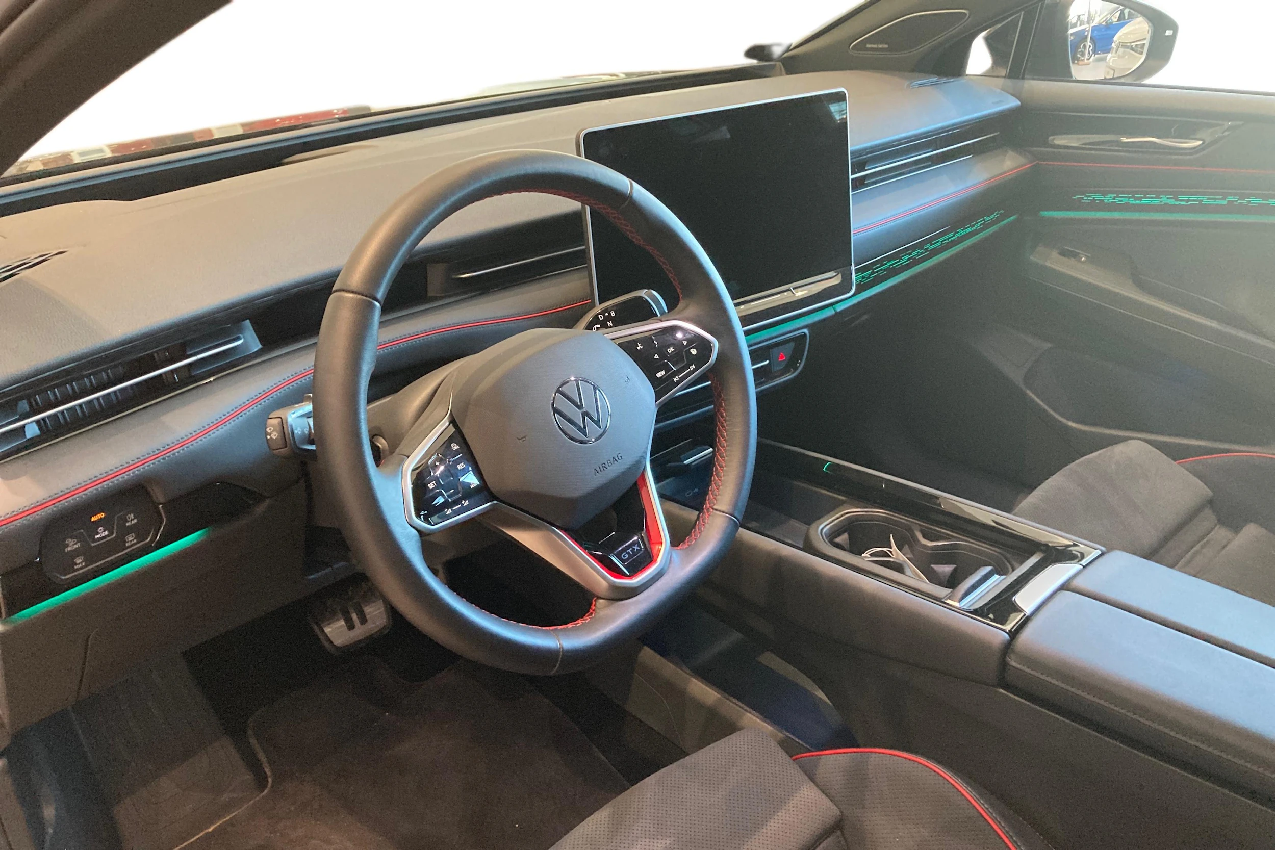 musta Volkswagen ID.7 2025 kuva 6.