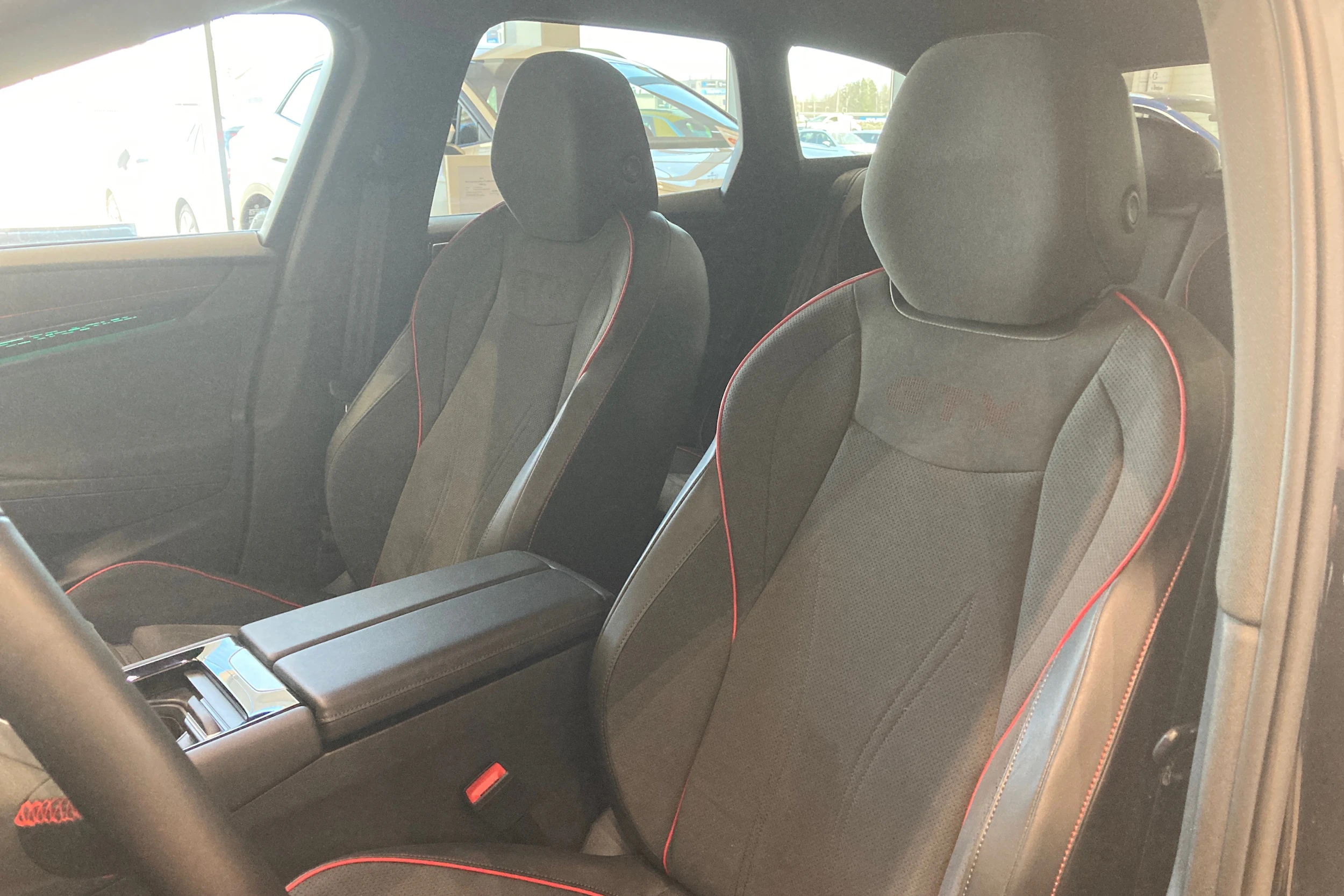 musta Volkswagen ID.7 2025 kuva 11.