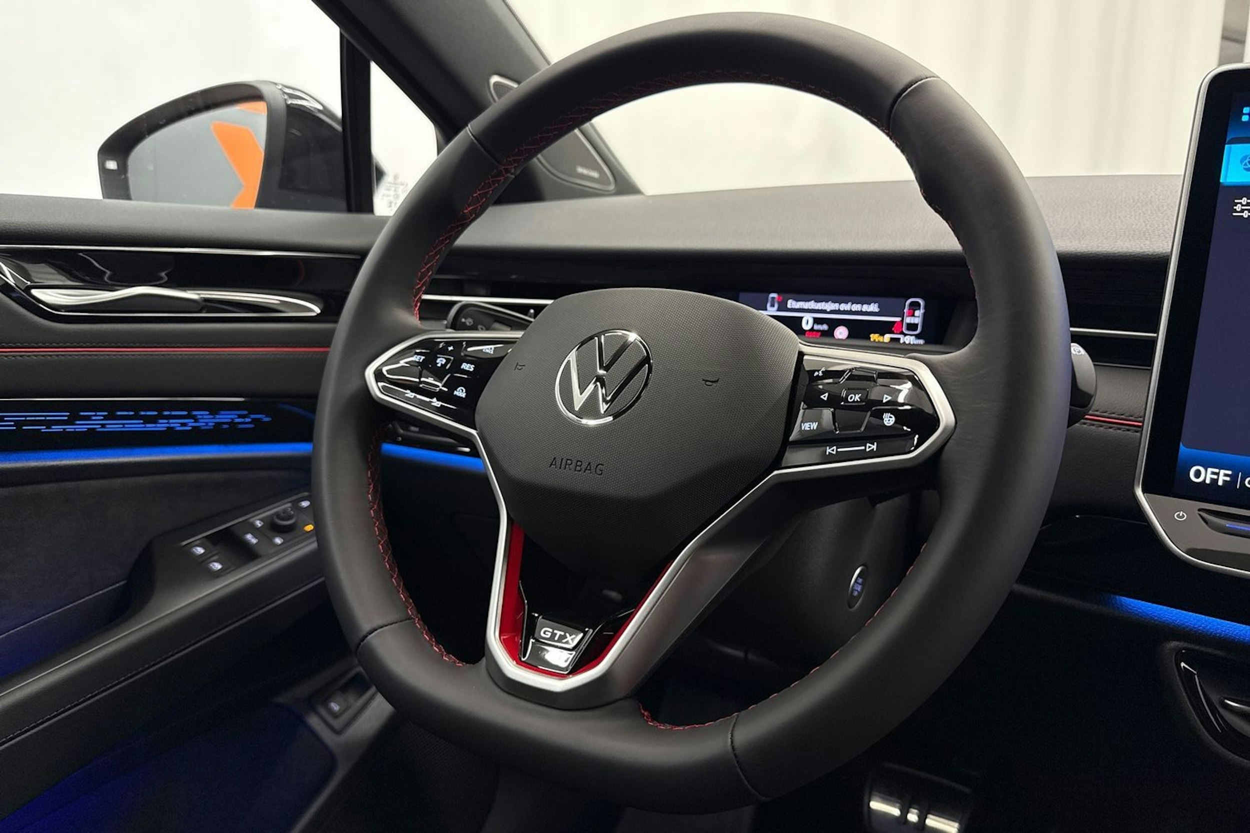 met. sininen Volkswagen ID.7 2025 kuva 9.