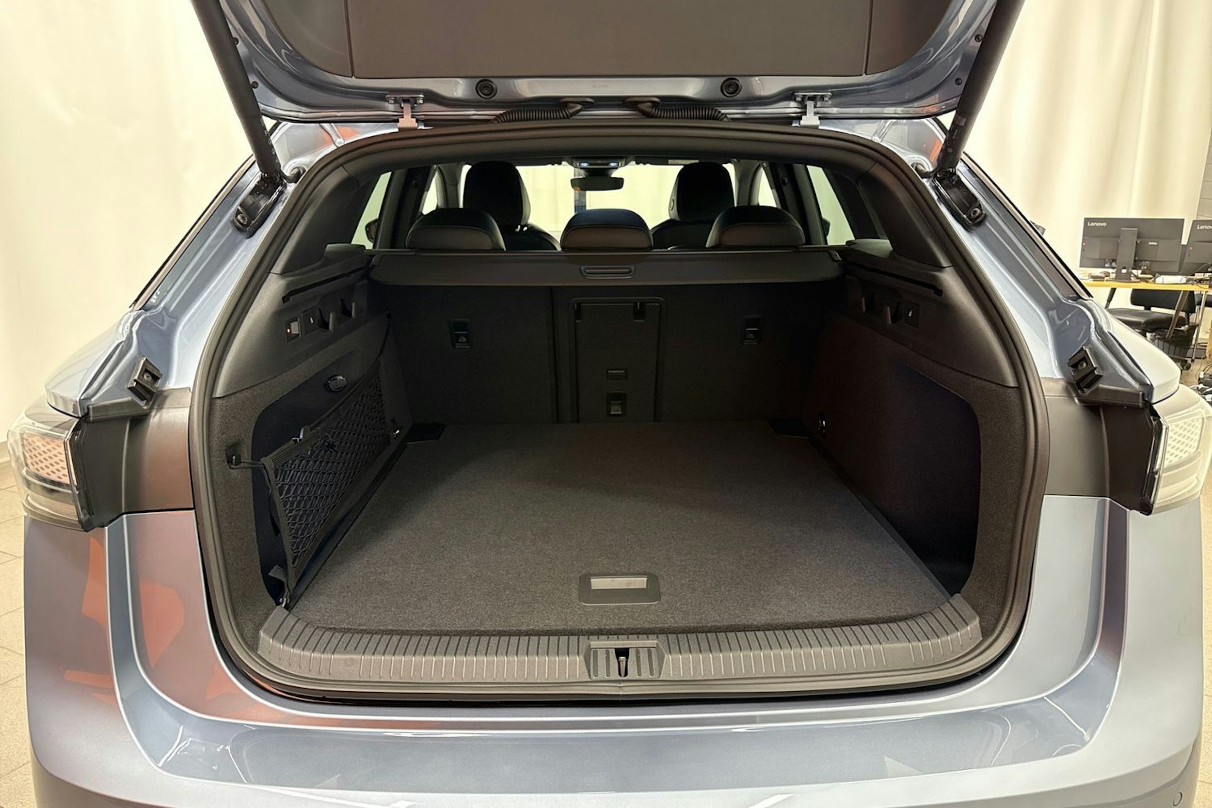 met. sininen Volkswagen ID.7 2025 kuva 10.