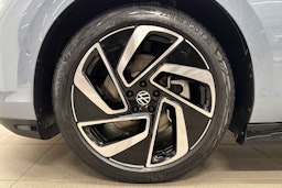 met. sininen Volkswagen ID.7 2025 kuva 11.