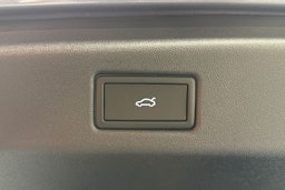 met. sininen Volkswagen ID.7 2025 kuva 12.