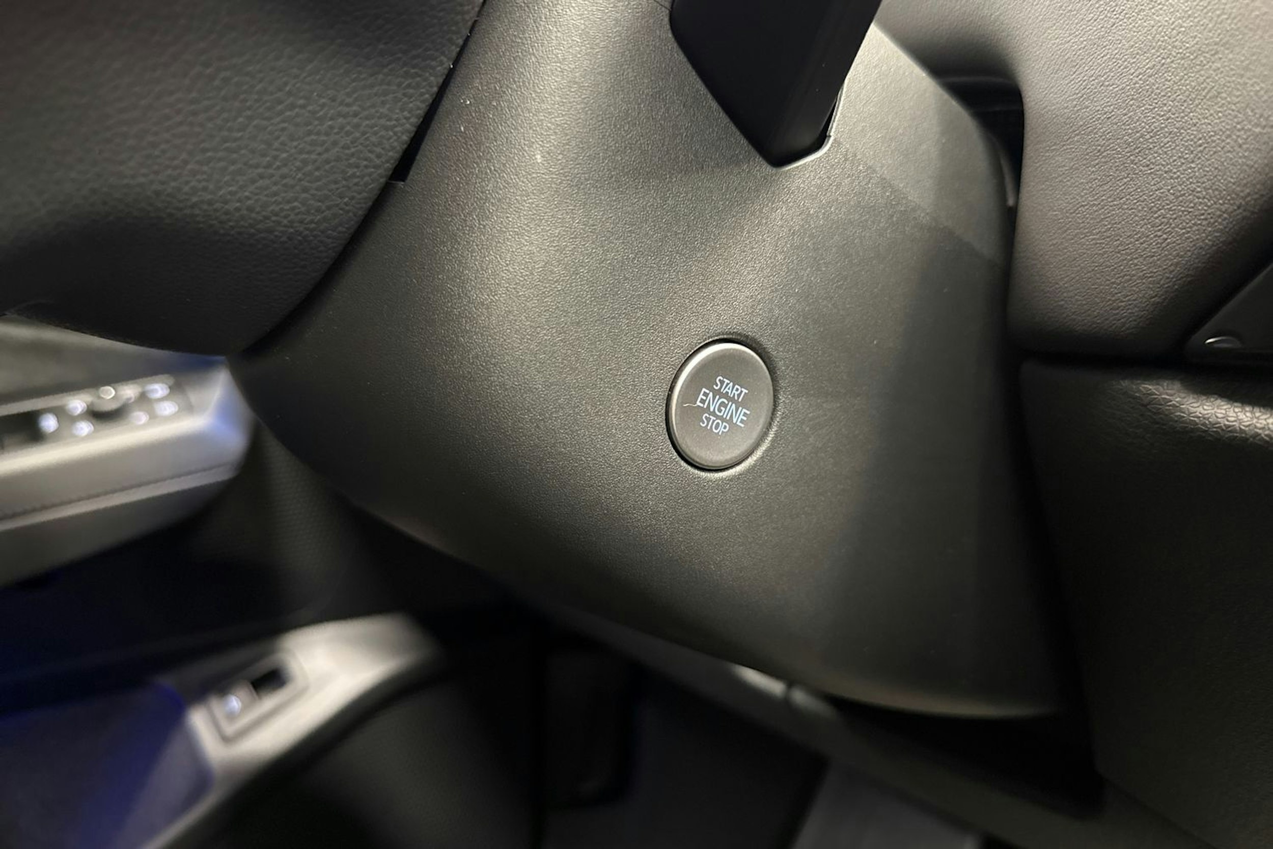 met. sininen Volkswagen ID.7 2025 kuva 26.