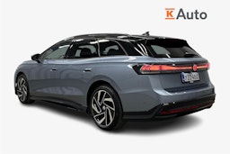 sininen Volkswagen ID.7 2025 kuva 2.