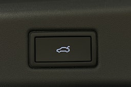 sininen Volkswagen ID.7 2025 kuva 15.