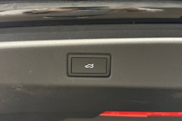 musta Volkswagen ID.7 2025 kuva 31.