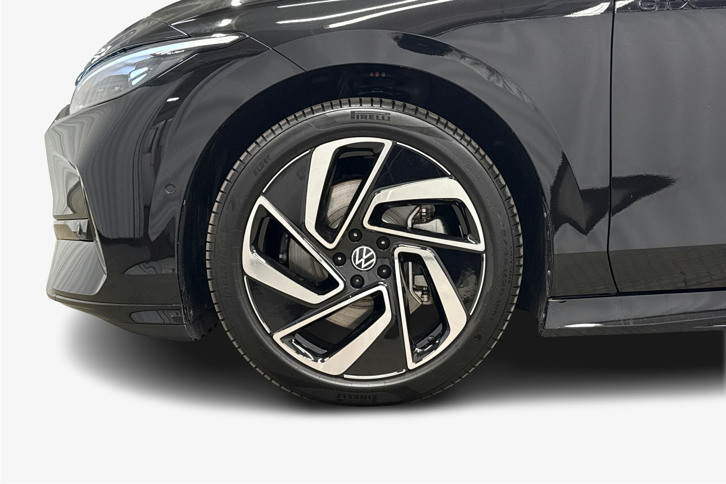 musta Volkswagen ID.7 2025 kuva 32.