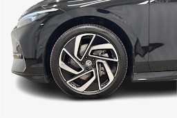 musta Volkswagen ID.7 2025 kuva 32.